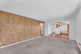 Photo #6: 260002864 Listing