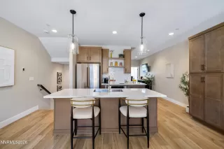 Photo #5: 260002869 Listing