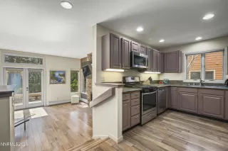 Photo #6: 260002951 Listing 