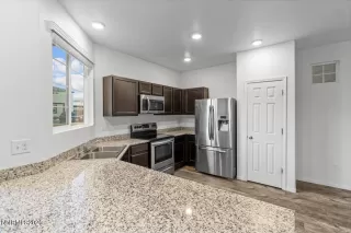 Photo #6: 260003043 Listing 