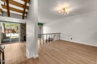 Photo #2: 260003116 Listing 