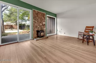 Photo #3: 260003116 Listing 