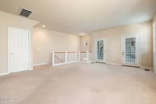 Photo #5: 260003159 Listing 