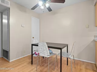 Photo #6: 260003160 Listing