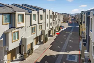 Photo #1: 260003187 Listing