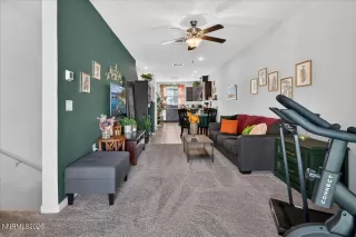 Photo #6: 260003187 Listing