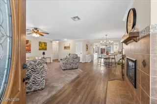 Photo #3: 260003202 Listing