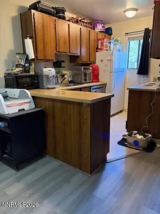 Photo #5: 260003219 Listing 