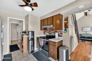 Photo #6: 260003221 Listing