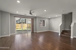 Photo #1: 260003222 Listing