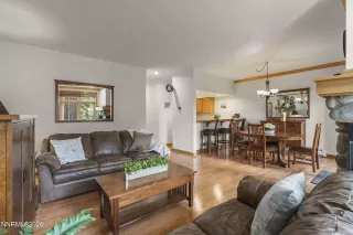 Photo #4: 260003223 Listing