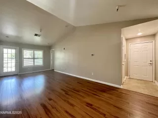 Photo #1: 260003274 Listing