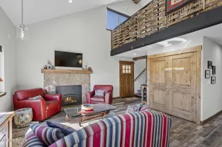 Photo #1: 260003293 Listing 