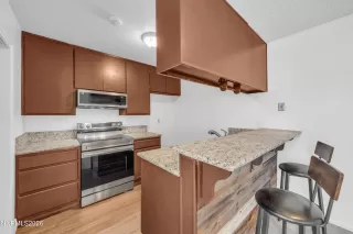 Photo #6: 260003344 Listing 