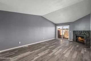 Photo #1: 260003427 Listing