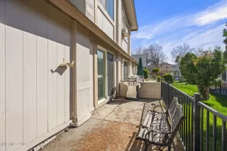 Photo #2: 260003461 Listing