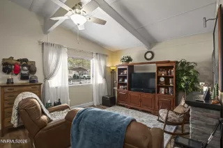 Photo #5: 260003475 Listing