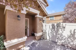 Photo #2: 260003499 Listing 