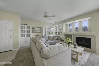 Photo #5: 260003500 Listing