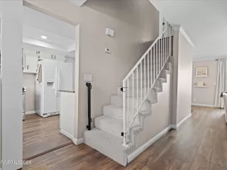 Photo #5: 260003590 Listing 