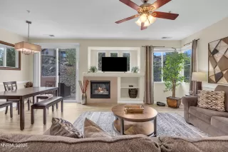 Photo #4: 260003605 Listing