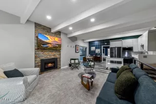 Photo #5: 260003614 Listing 