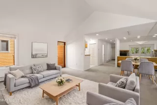 Photo #3: 260003641 Listing 