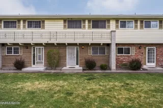 Photo #3: 260003757 Listing 