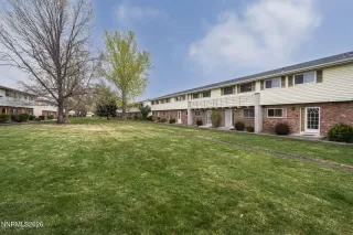 Photo #5: 260003757 Listing 