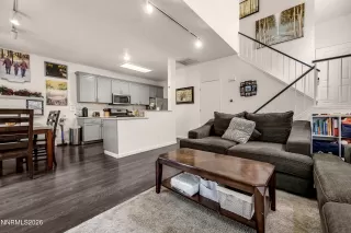 Photo #4: 260003773 Listing 