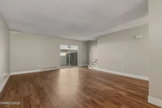 Photo #6: 260003779 Listing 