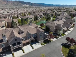 Photo #1: 260003811 Listing 