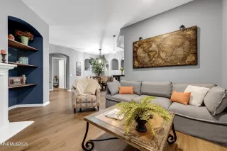 Photo #5: 260003811 Listing 