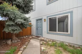 Photo #2: 260003823 Listing 