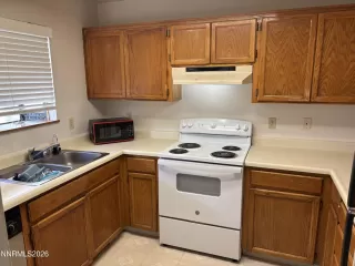 Photo #3: 260003837 Listing 