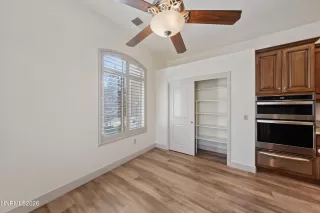 Photo #5: 260003861 Listing