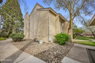 Photo #2: 260003915 Listing 