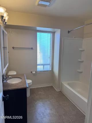 Photo #3: 260003955 Listing