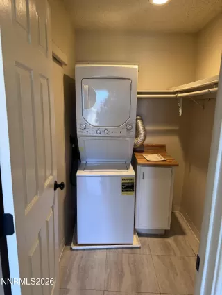 Photo #6: 260003955 Listing