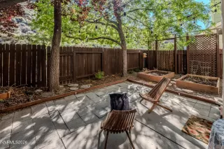 Photo #4: 260004043 Listing