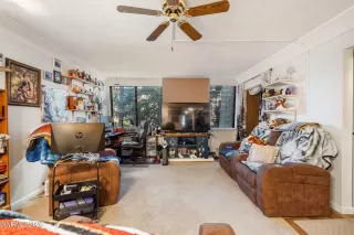 Photo #3: 260004057 Listing 