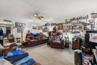 Photo #5: 260004057 Listing 