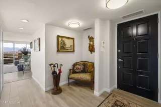 Photo #5: 260004107 Listing