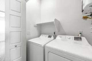 Photo #4: 260004111 Listing 