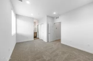 Photo #5: 260004111 Listing 