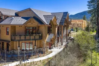 Photo #1: 260004174 Listing