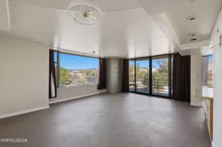 Photo #4: 260004189 Listing