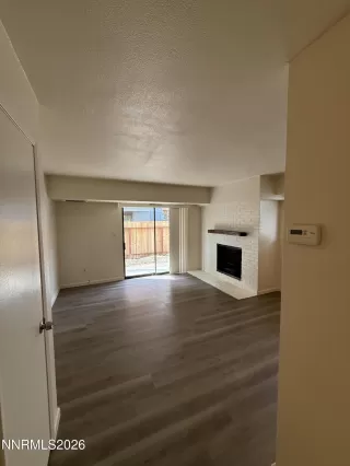 Photo #6: 260004216 Listing