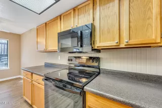 Photo #5: 260004314 Listing 