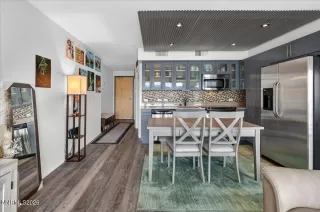 Photo #5: 260004415 Listing 